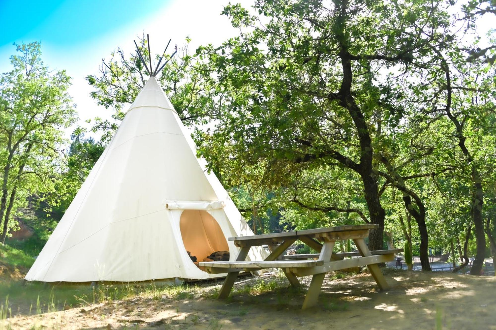 Camping Le Colorado Rustrel Exterior foto