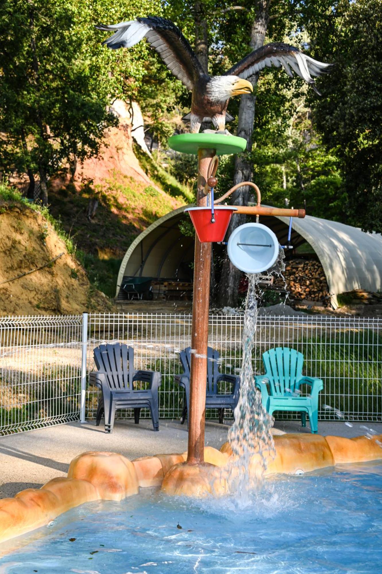 Camping Le Colorado Rustrel Exterior foto