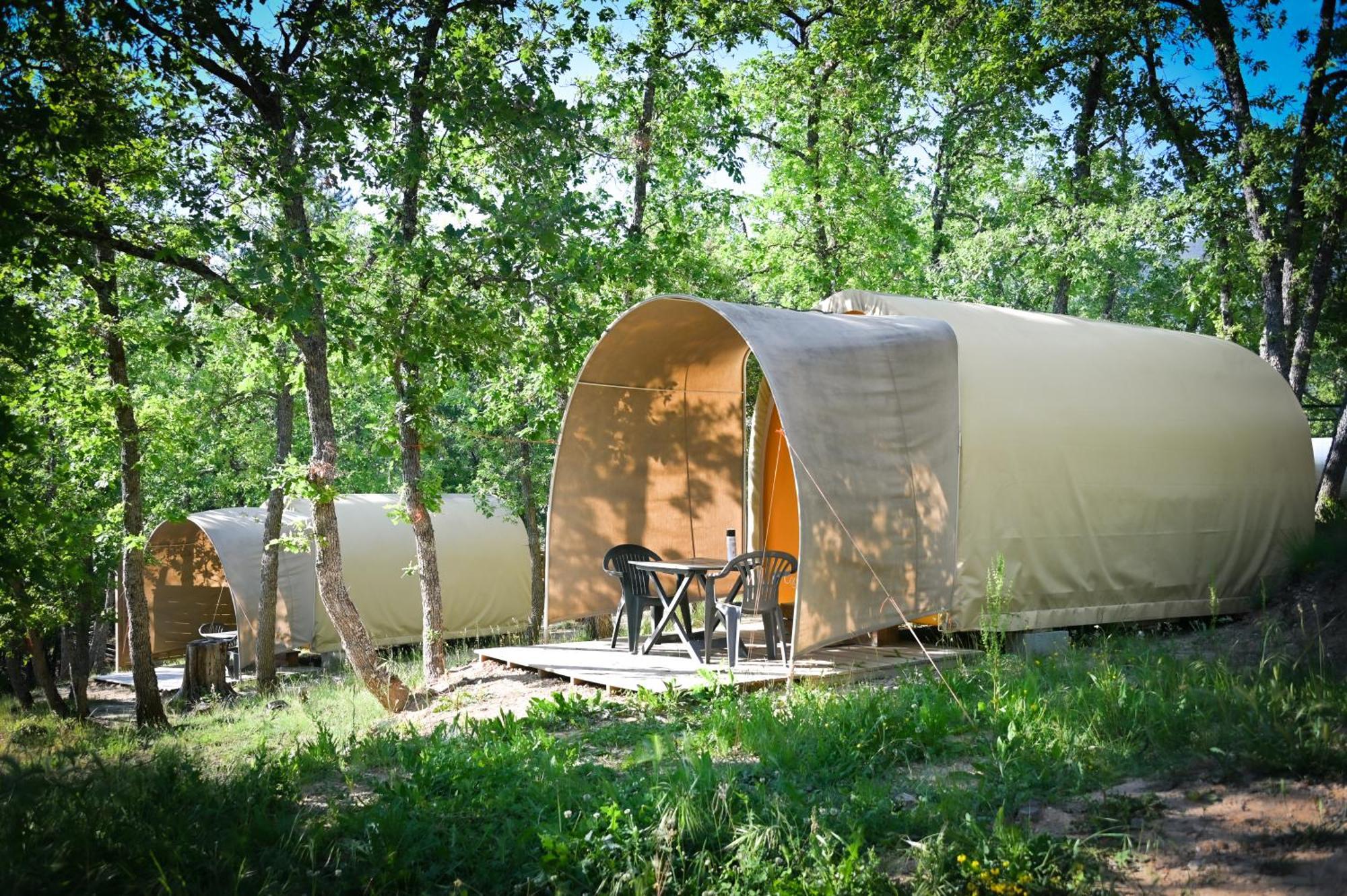 Camping Le Colorado Rustrel Exterior foto