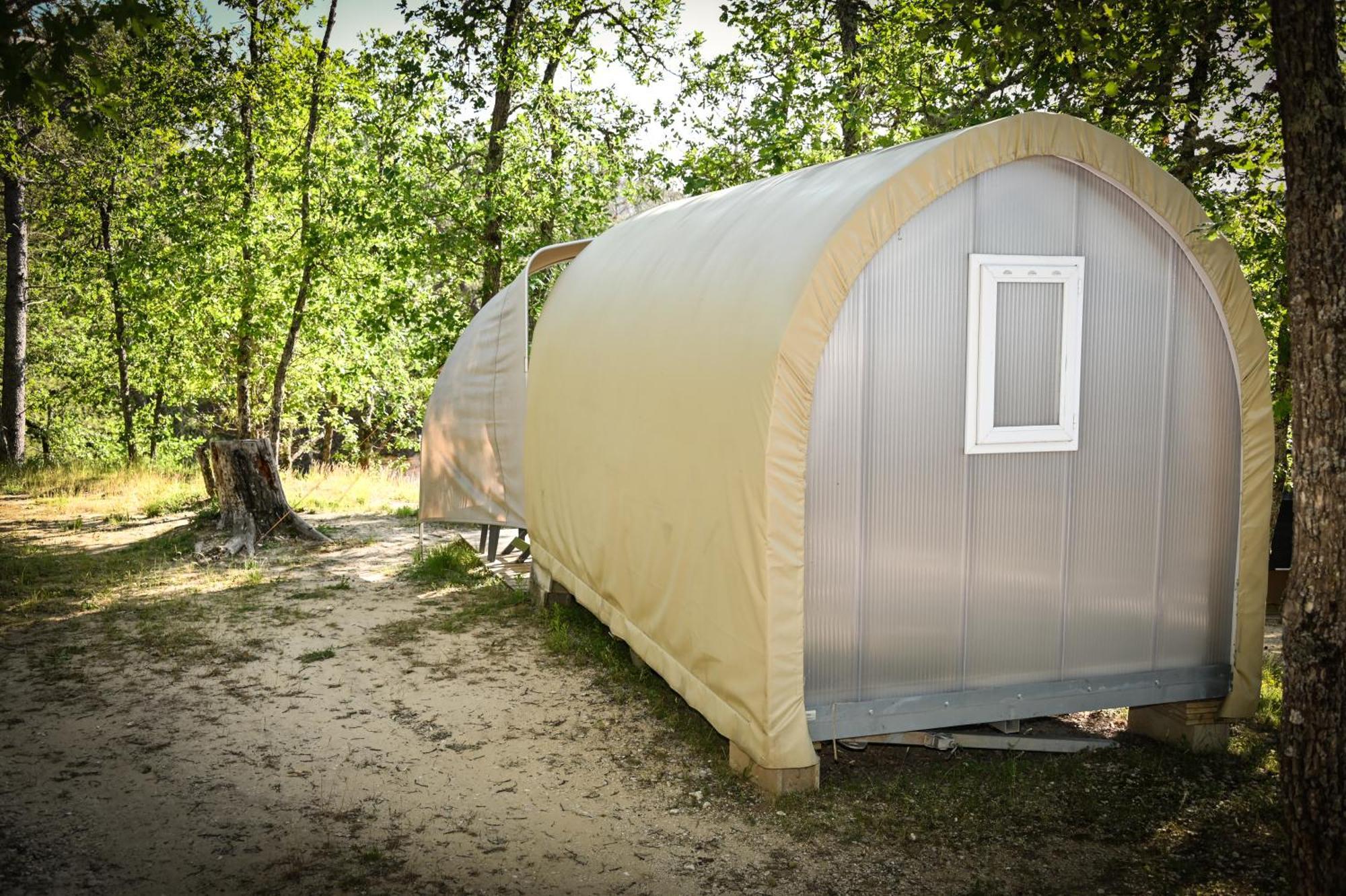 Camping Le Colorado Rustrel Exterior foto